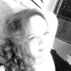 Meet your Posher, Zuleyka